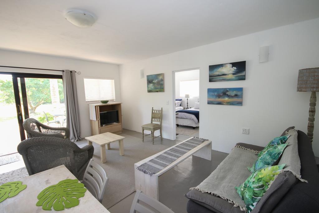 Moonriver Self Catering 普勒滕贝格湾 外观 照片