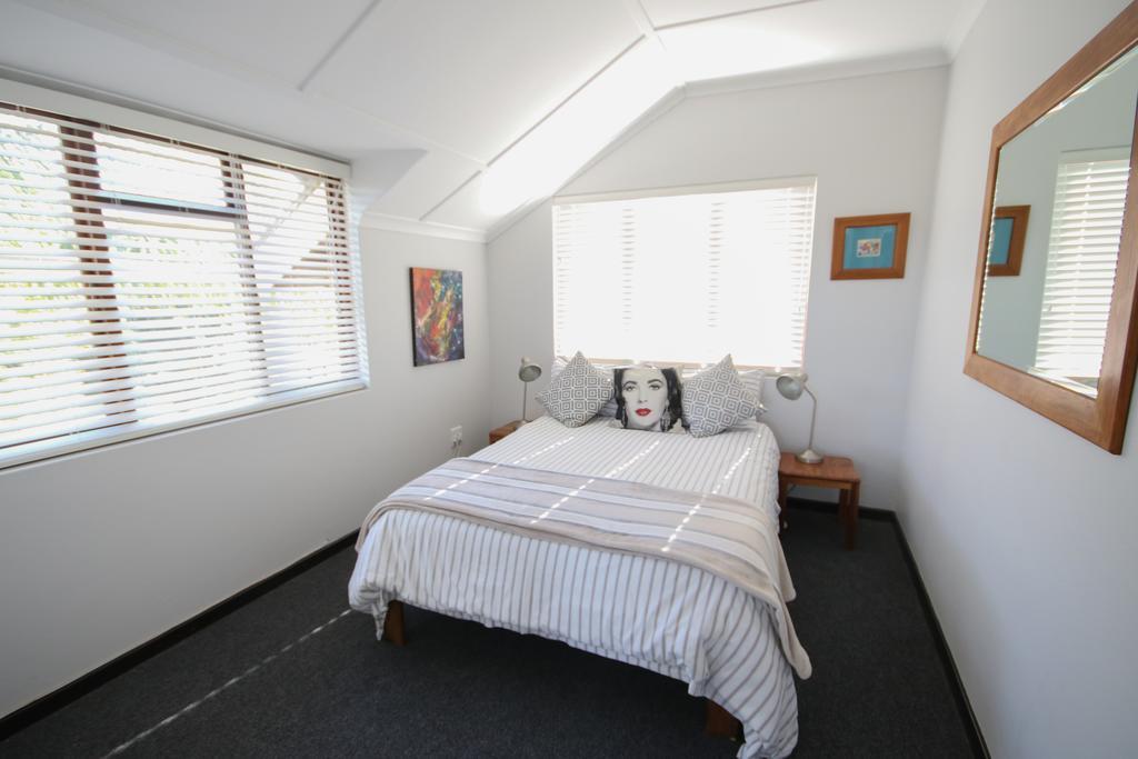Moonriver Self Catering 普勒滕贝格湾 外观 照片